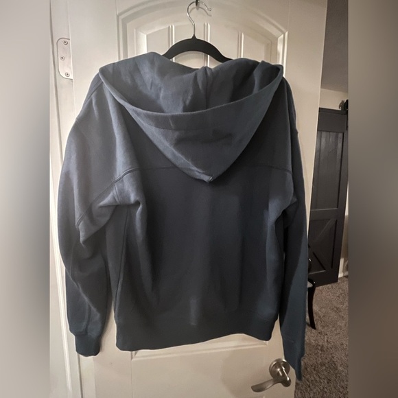 Free Planet Long Sleeve Fleece Zip Up Hoodie, size Small - Picture 7 of 7